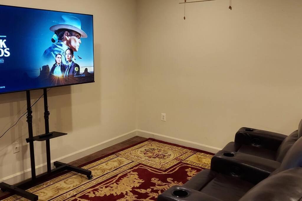 Exquisite 1 Bedroom, 1 Full Bath